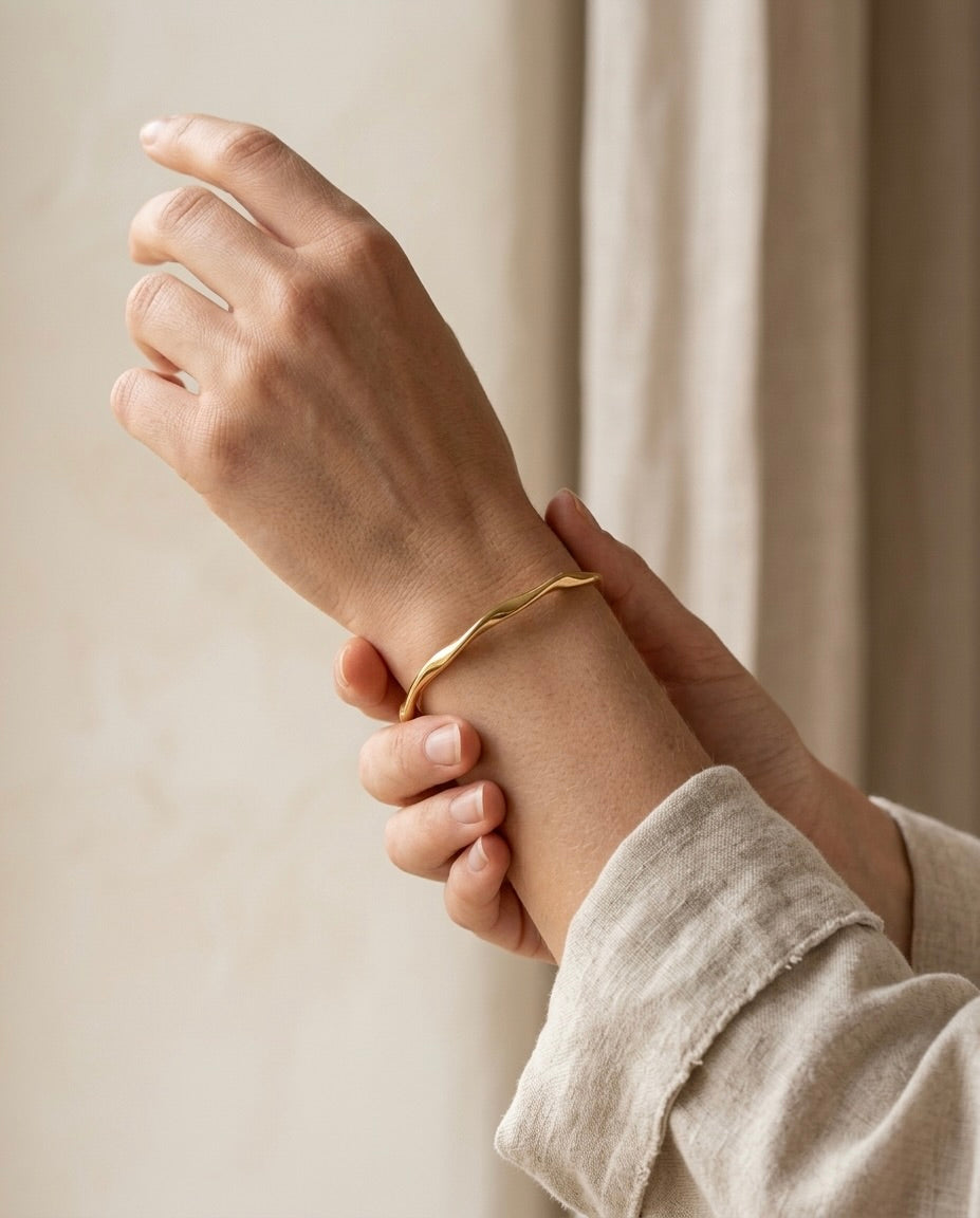 Velmoras Schmuck — Hero