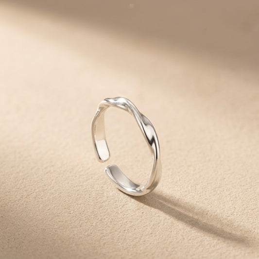 Twist Ring
