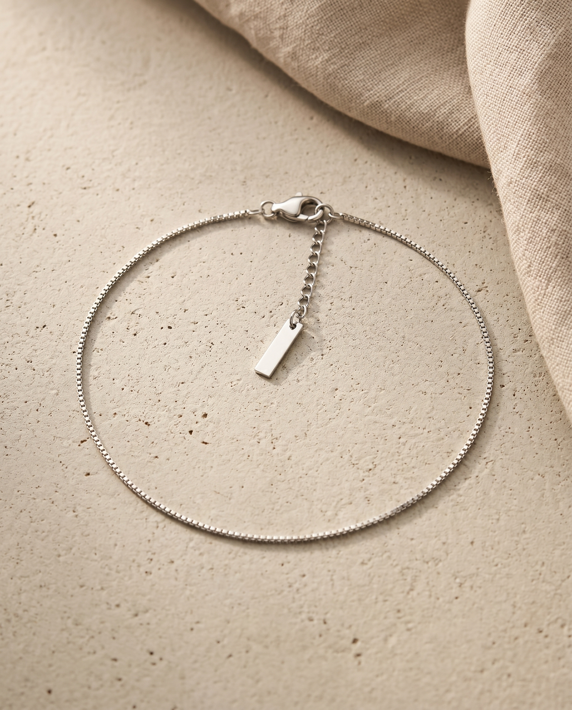 Feine Box-Chain-Halskette in Silber, Produktbild