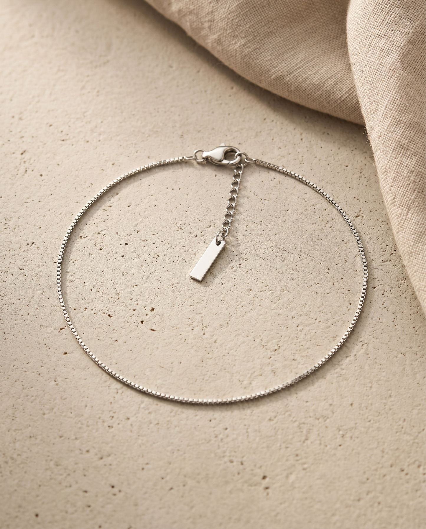 Feine Box-Chain-Halskette in Silber, Produktbild