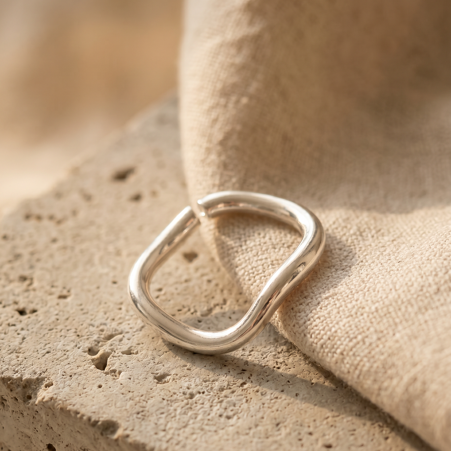 Wellenring Silber, Produktaufnahme – Velmoras